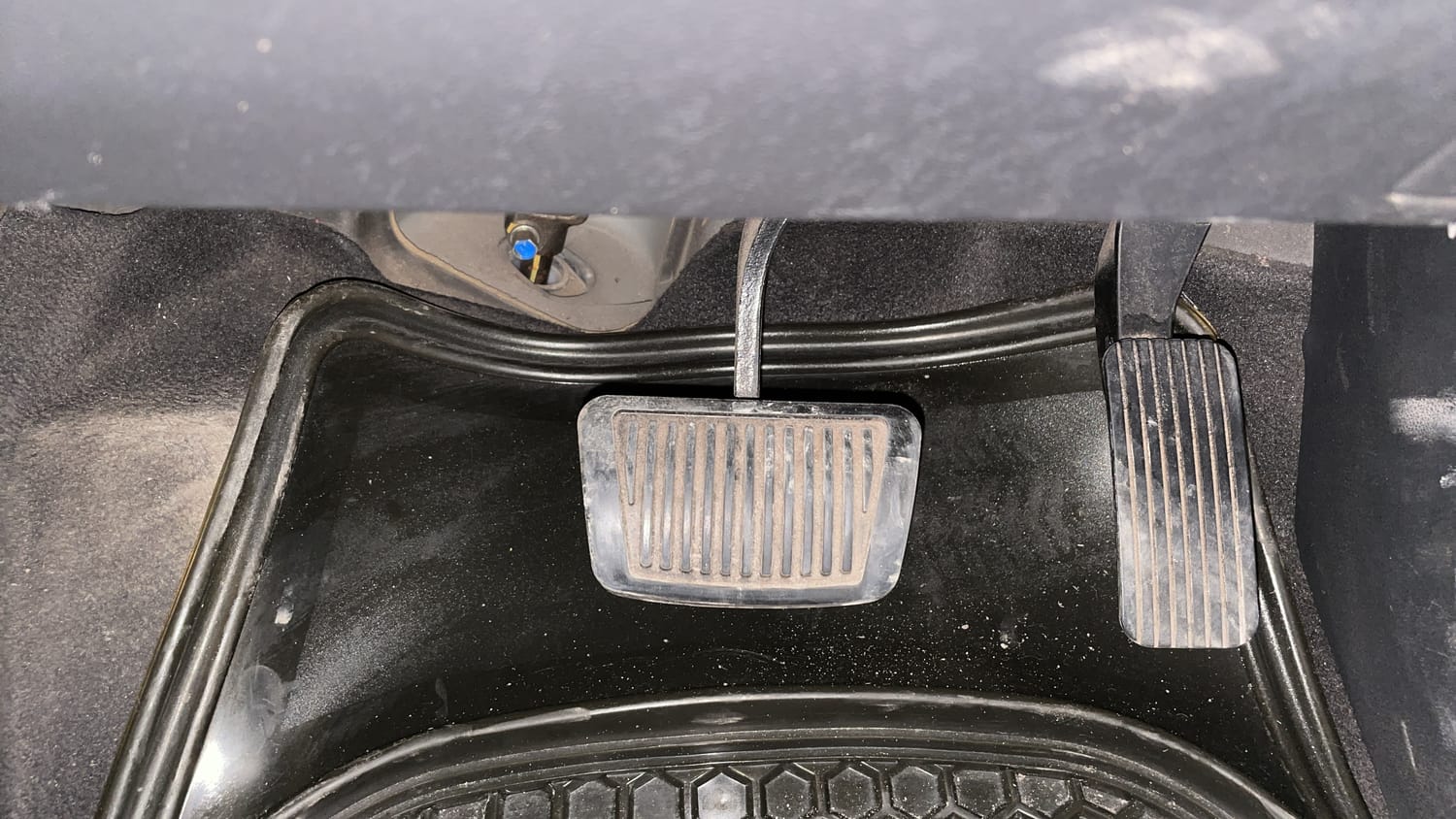 Used 2021 Hyundai Verna SX (O) 1.0 Turbo DCT Petrol Automatic interior PEDALS VIEW