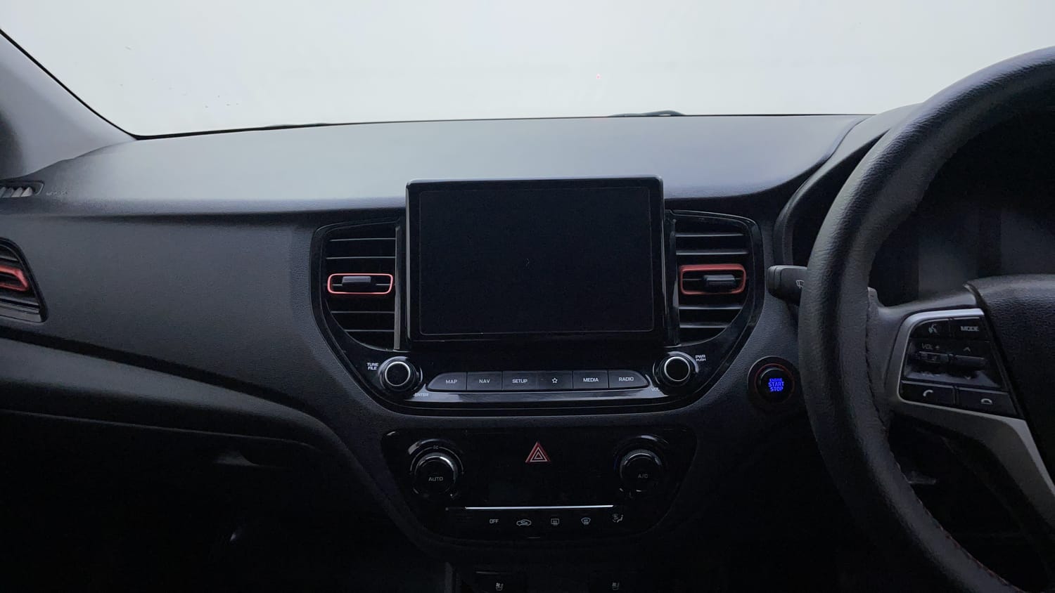 Used 2021 Hyundai Verna SX (O) 1.0 Turbo DCT Petrol Automatic interior MUSIC SYSTEM & AC CONTROL VIEW