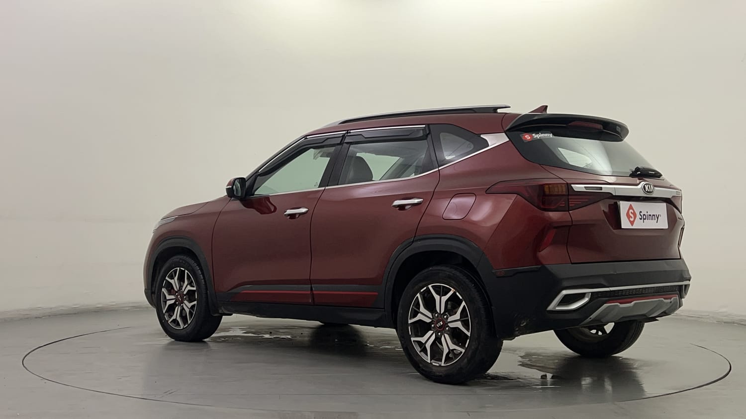 Used 2020 Kia Seltos GTX Plus AT D Diesel Automatic exterior LEFT REAR CORNER VIEW