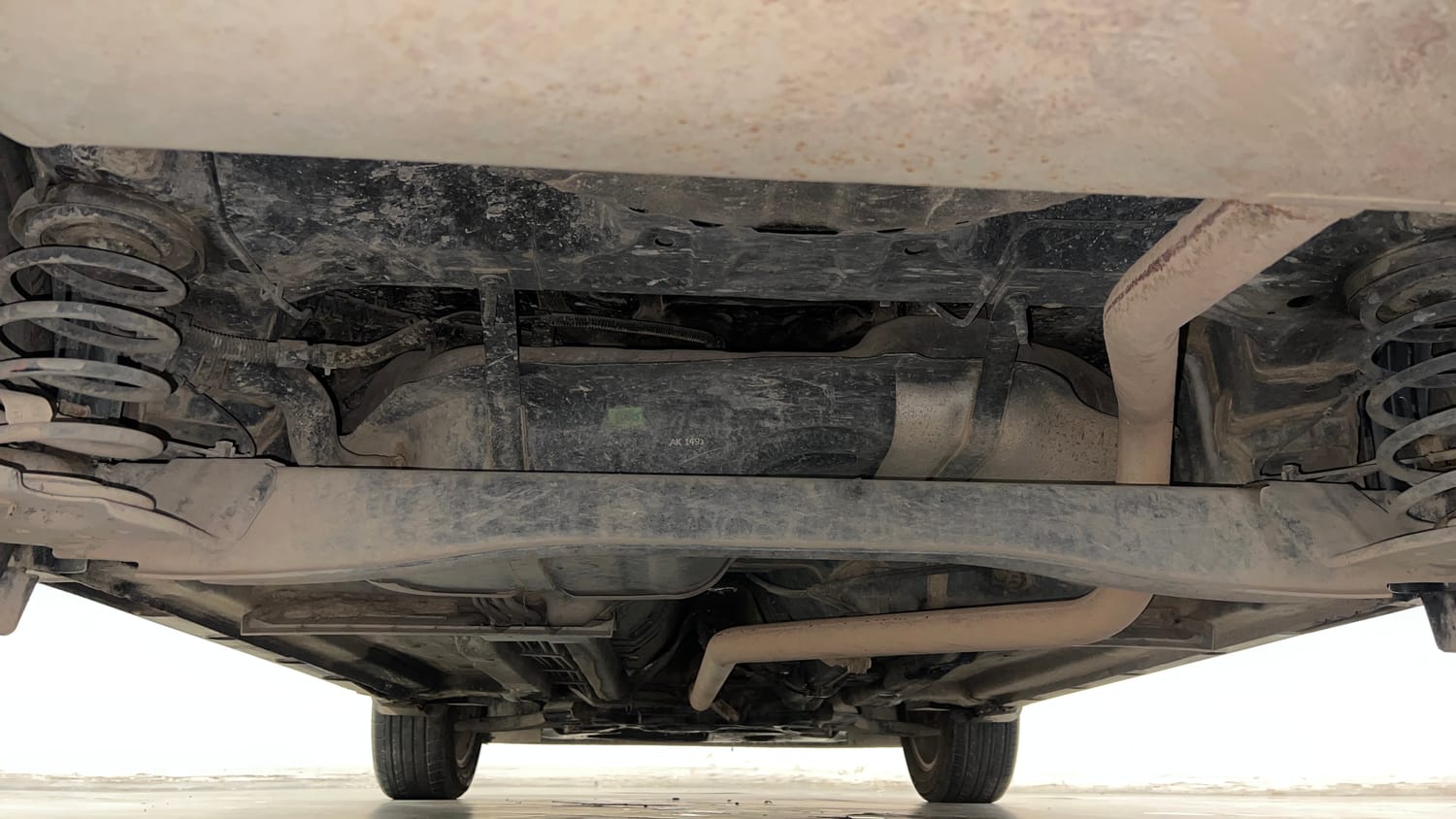Used 2020 Kia Seltos GTX Plus AT D Diesel Automatic extra REAR UNDERBODY VIEW (TAKEN FROM REAR)