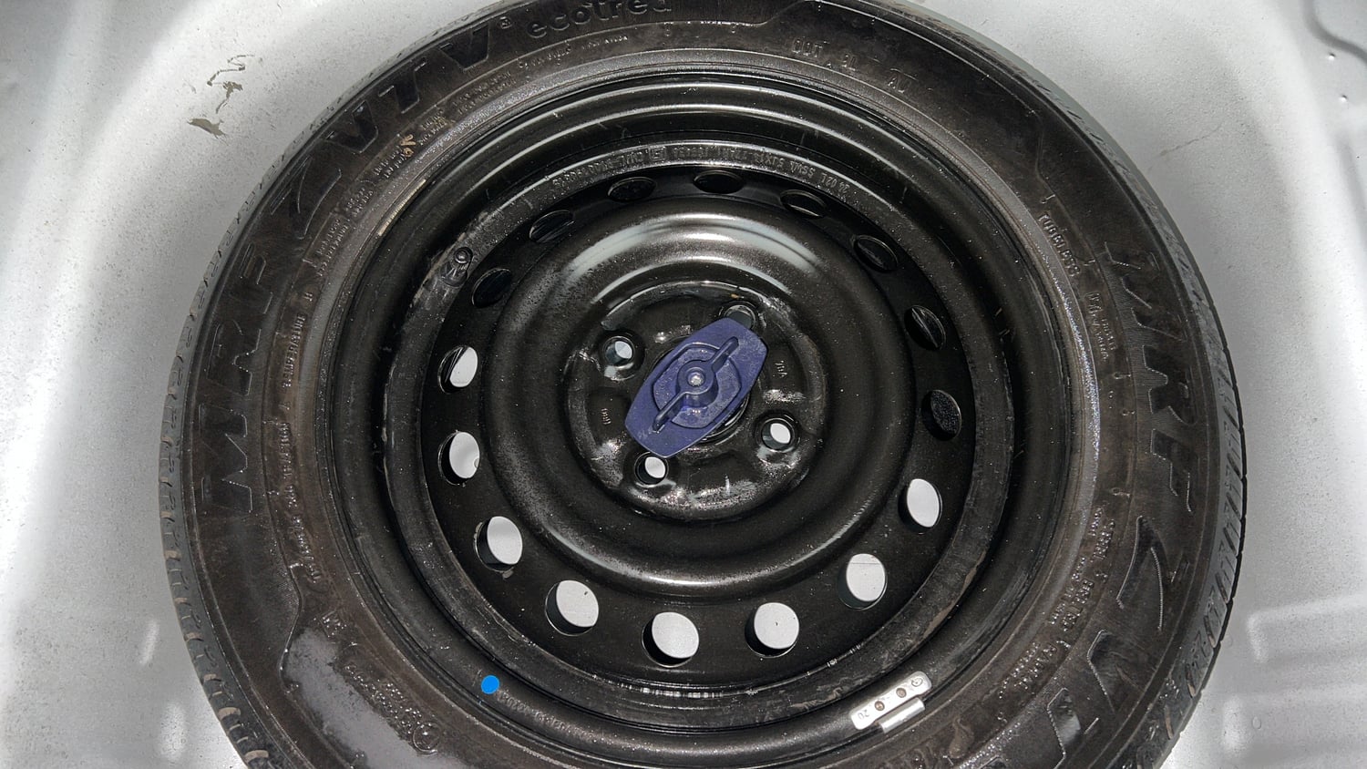 Used 2024 Maruti Suzuki Wagon R VXI 1.0 AGS Petrol Automatic tyres SPARE TYRE VIEW