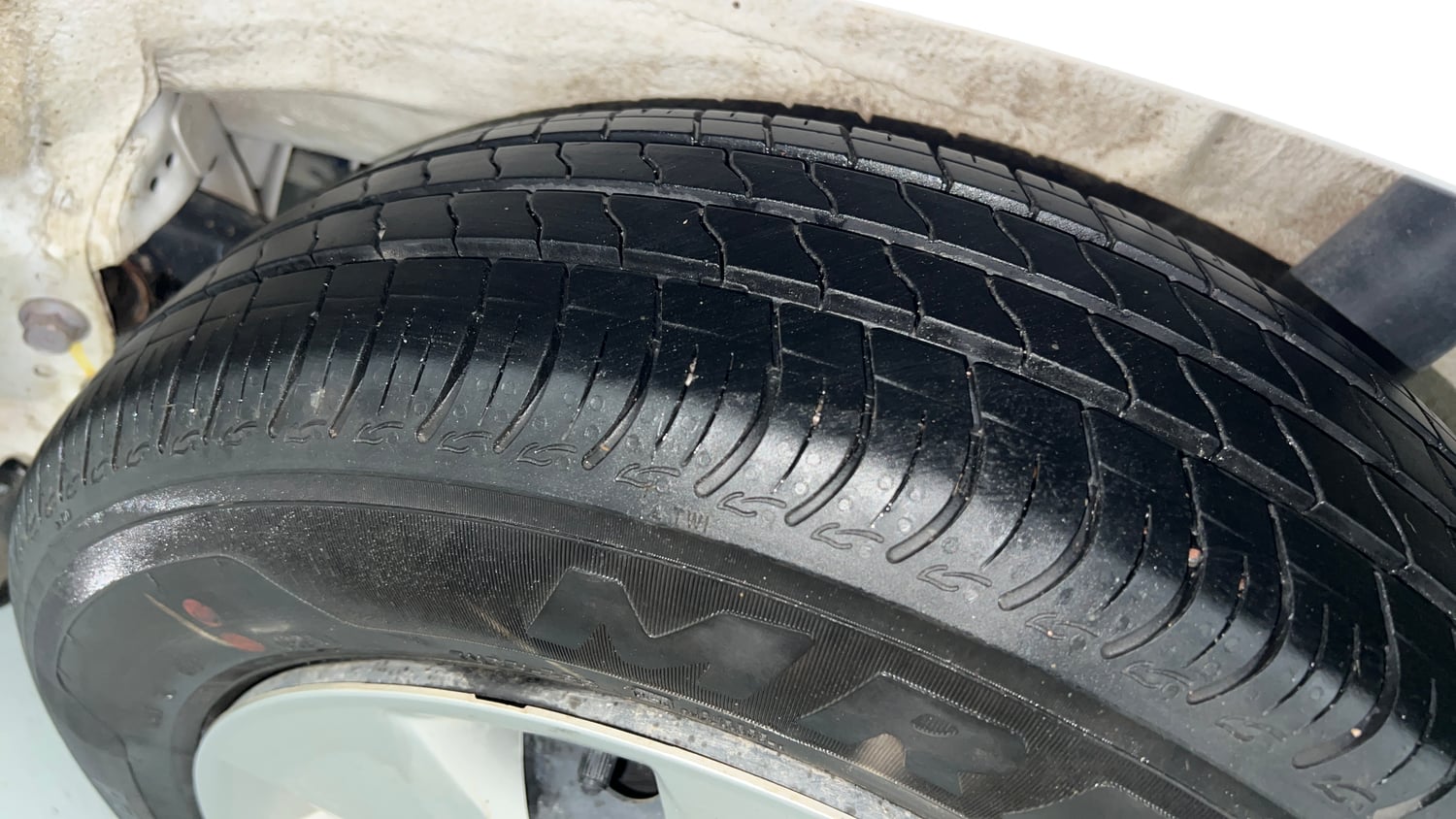 Used 2024 Maruti Suzuki Wagon R VXI 1.0 AGS Petrol Automatic tyres LEFT REAR TYRE TREAD VIEW
