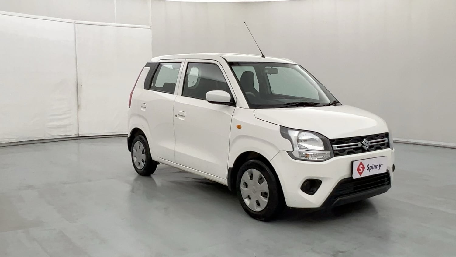 Used 2024 Maruti Suzuki Wagon R VXI 1.0 AGS Petrol Automatic exterior RIGHT FRONT CORNER VIEW