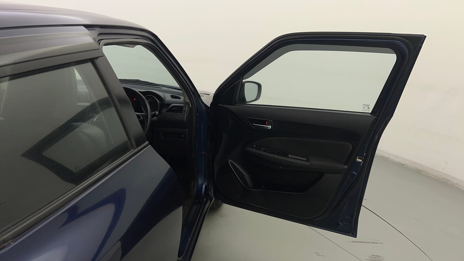 Used 2018 Maruti Suzuki Swift VXi AMT Petrol Automatic interior RIGHT FRONT DOOR OPEN VIEW