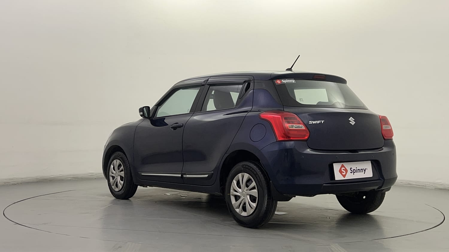 Used 2018 Maruti Suzuki Swift VXi AMT Petrol Automatic exterior LEFT REAR CORNER VIEW