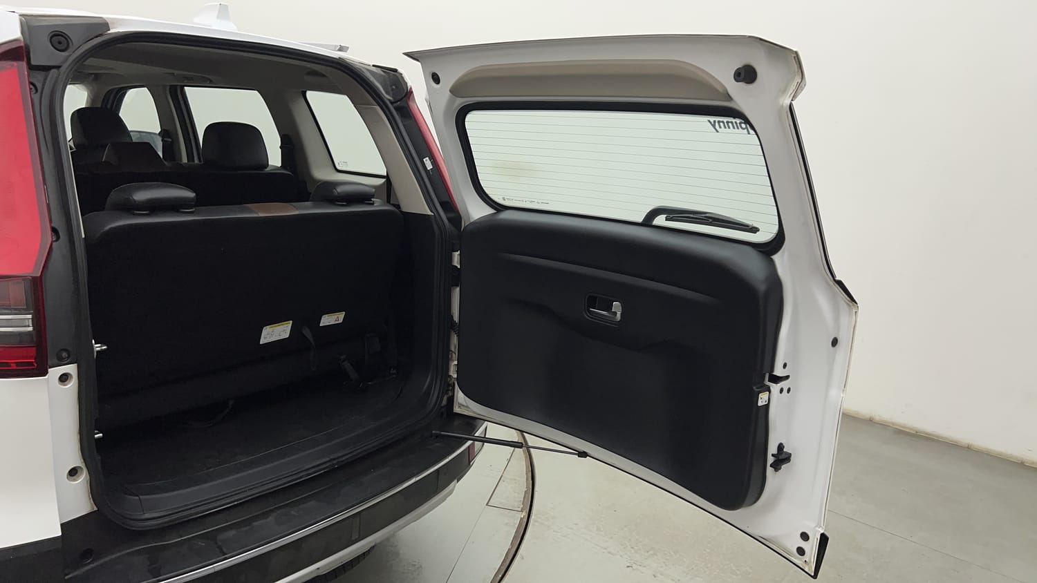 Used 2023 Mahindra Scorpio N Z8 L Diesel AT 4WD 7 STR Diesel Automatic interior DICKY DOOR OPEN VIEW