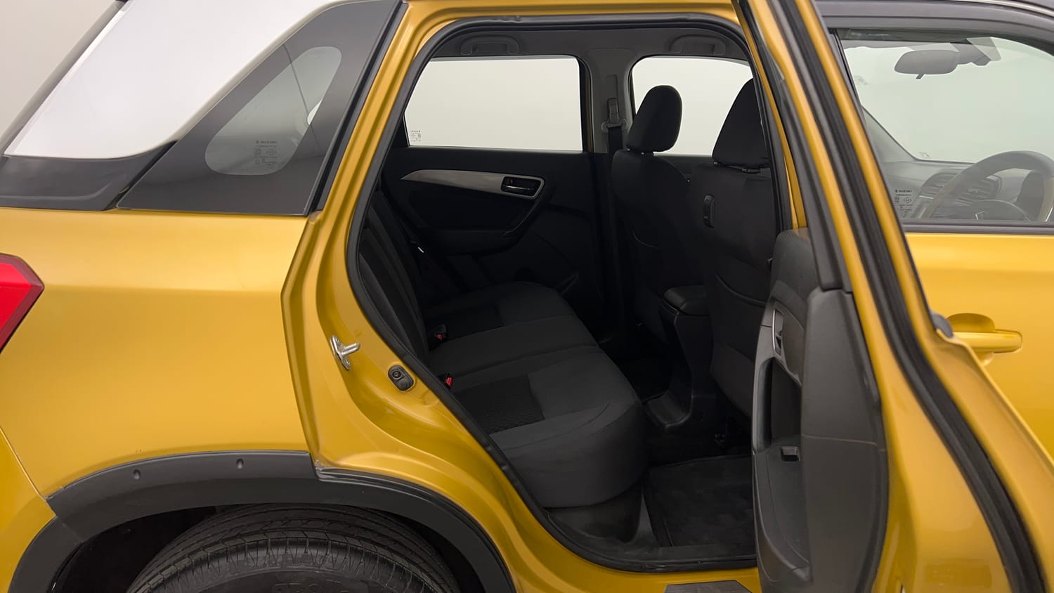 Used 2016 Maruti Suzuki Vitara Brezza ZDi+ Dual Tone Diesel Manual interior RIGHT SIDE REAR DOOR CABIN VIEW