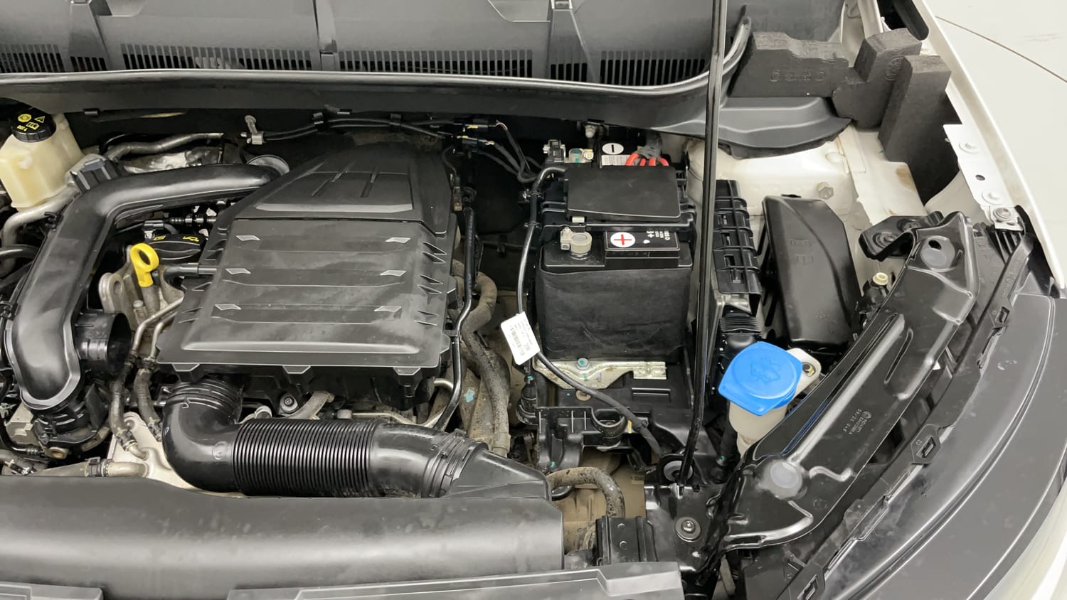 Used 2023 Skoda Kushaq Ambition 1.0L TSI MT Petrol Manual engine ENGINE LEFT SIDE VIEW