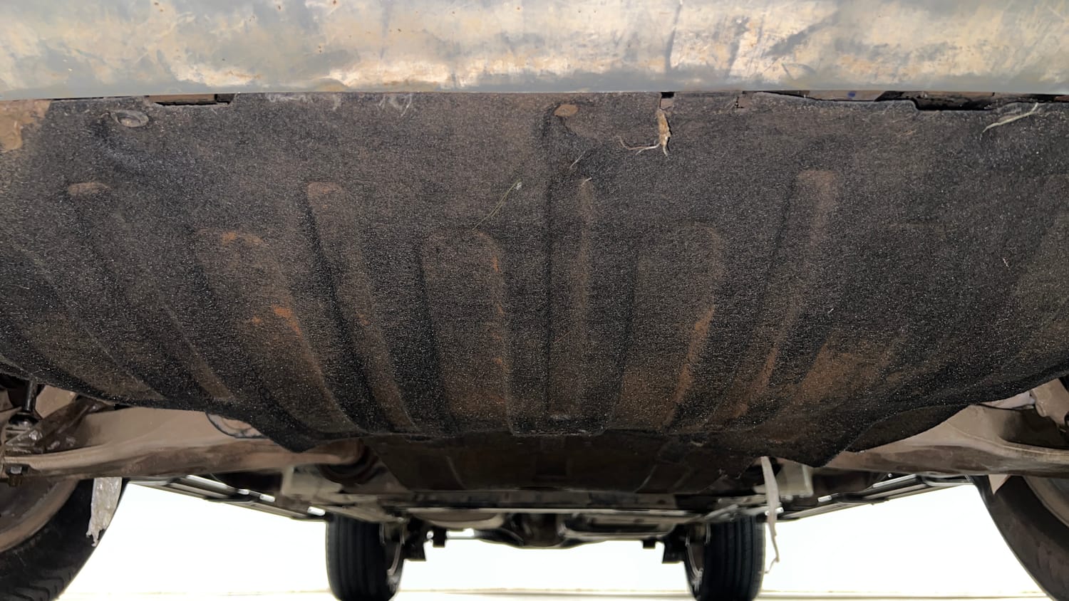 Used 2023 Mahindra Scorpio N Z8 L Diesel AT 4WD 7 STR Diesel Automatic extra FRONT LEFT UNDERBODY VIEW