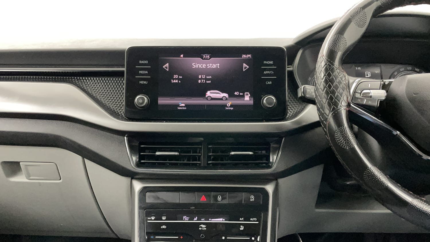 Used 2023 Skoda Kushaq Ambition 1.0L TSI MT Petrol Manual interior MUSIC SYSTEM & AC CONTROL VIEW