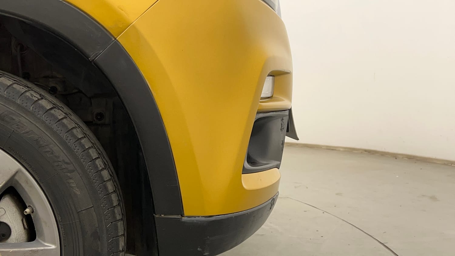 Used 2016 Maruti Suzuki Vitara Brezza ZDi+ Dual Tone Diesel Manual dents MINOR SCRATCH