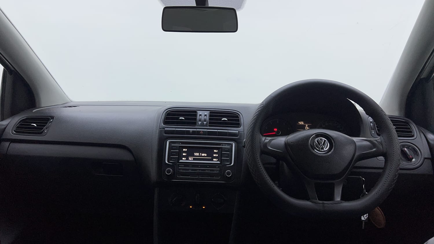 2017 Volkswagen Polo Comfortline 1.2L (P)-12