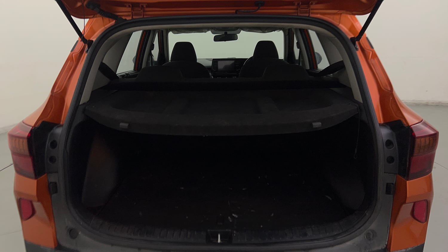 Used 2020 Kia Seltos HTK Plus D Diesel Manual interior DICKY INSIDE VIEW