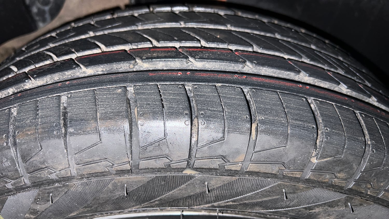 Used 2020 Kia Seltos HTK Plus D Diesel Manual tyres RIGHT REAR TYRE TREAD VIEW