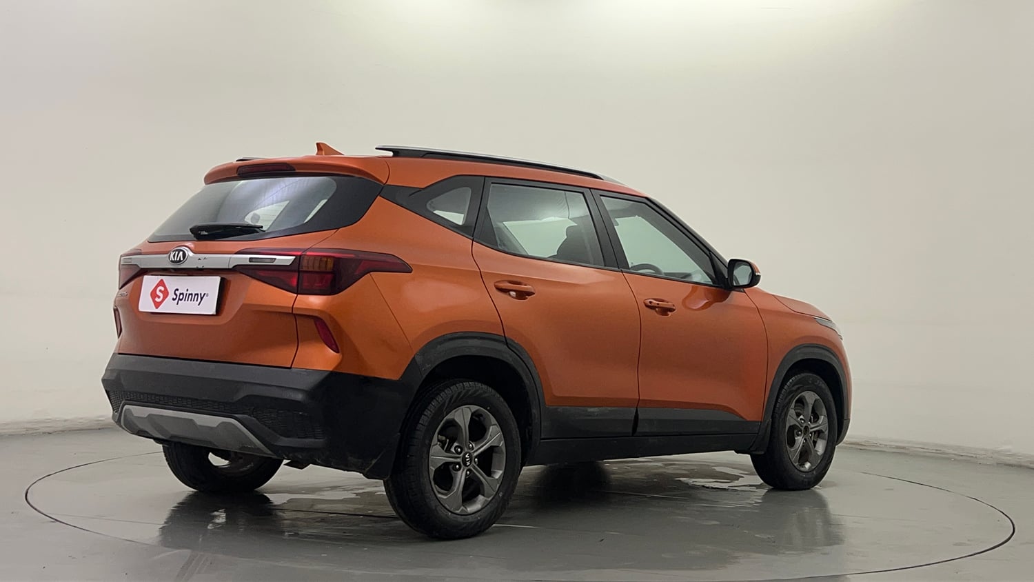 Used 2020 Kia Seltos HTK Plus D Diesel Manual exterior RIGHT REAR CORNER VIEW