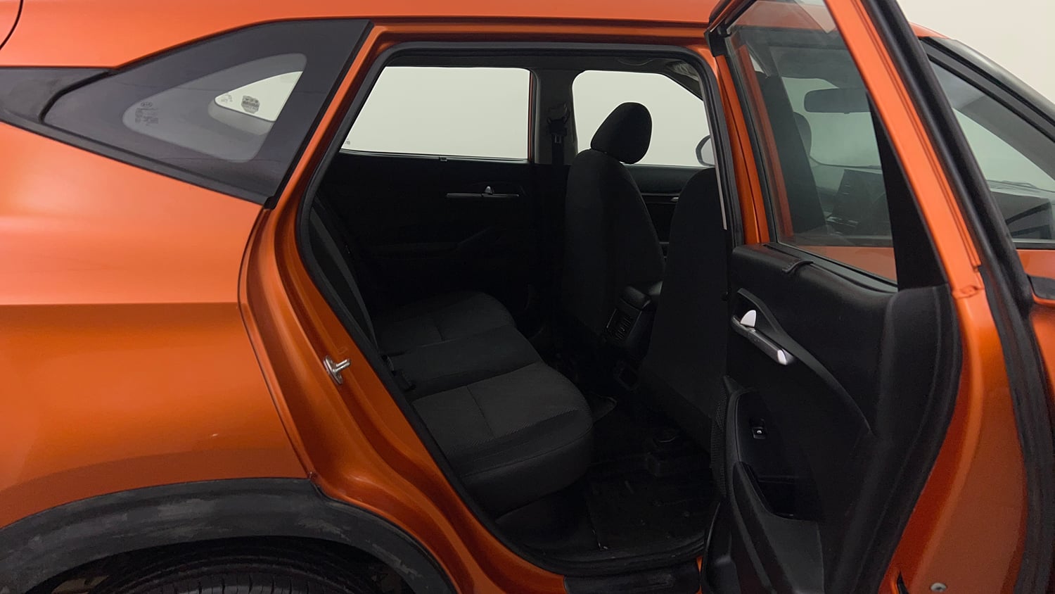 Used 2020 Kia Seltos HTK Plus D Diesel Manual interior RIGHT SIDE REAR DOOR CABIN VIEW
