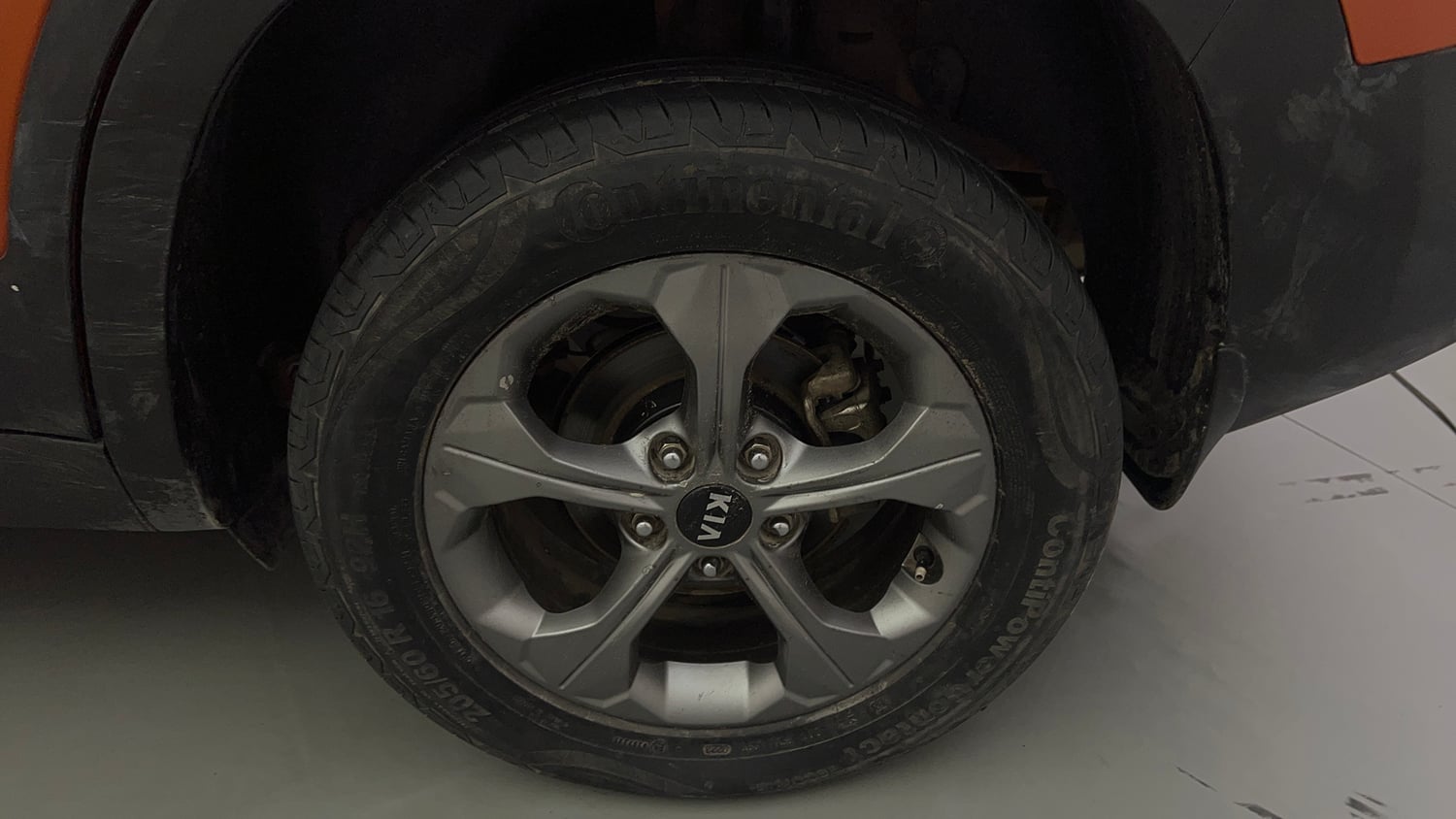 Used 2020 Kia Seltos HTK Plus D Diesel Manual tyres LEFT REAR TYRE RIM VIEW