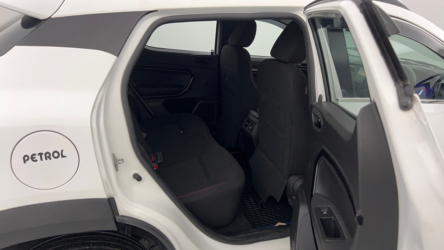 Used 2022 Renault Kiger RXZ Turbo CVT Petrol Automatic interior RIGHT SIDE REAR DOOR CABIN VIEW