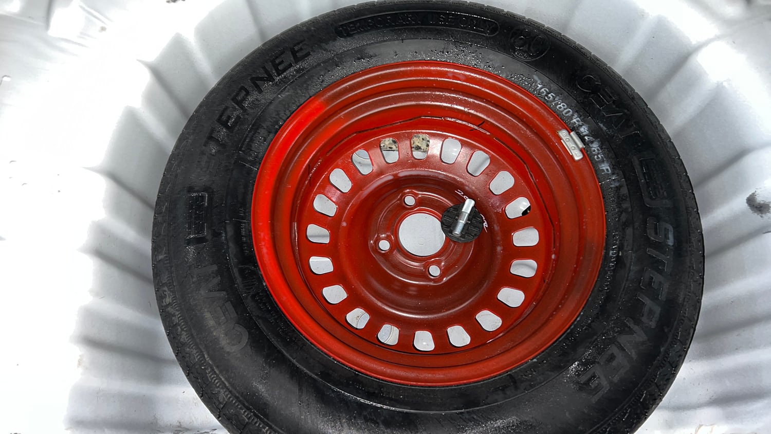 Used 2022 Renault Kiger RXZ Turbo CVT Petrol Automatic tyres SPARE TYRE VIEW