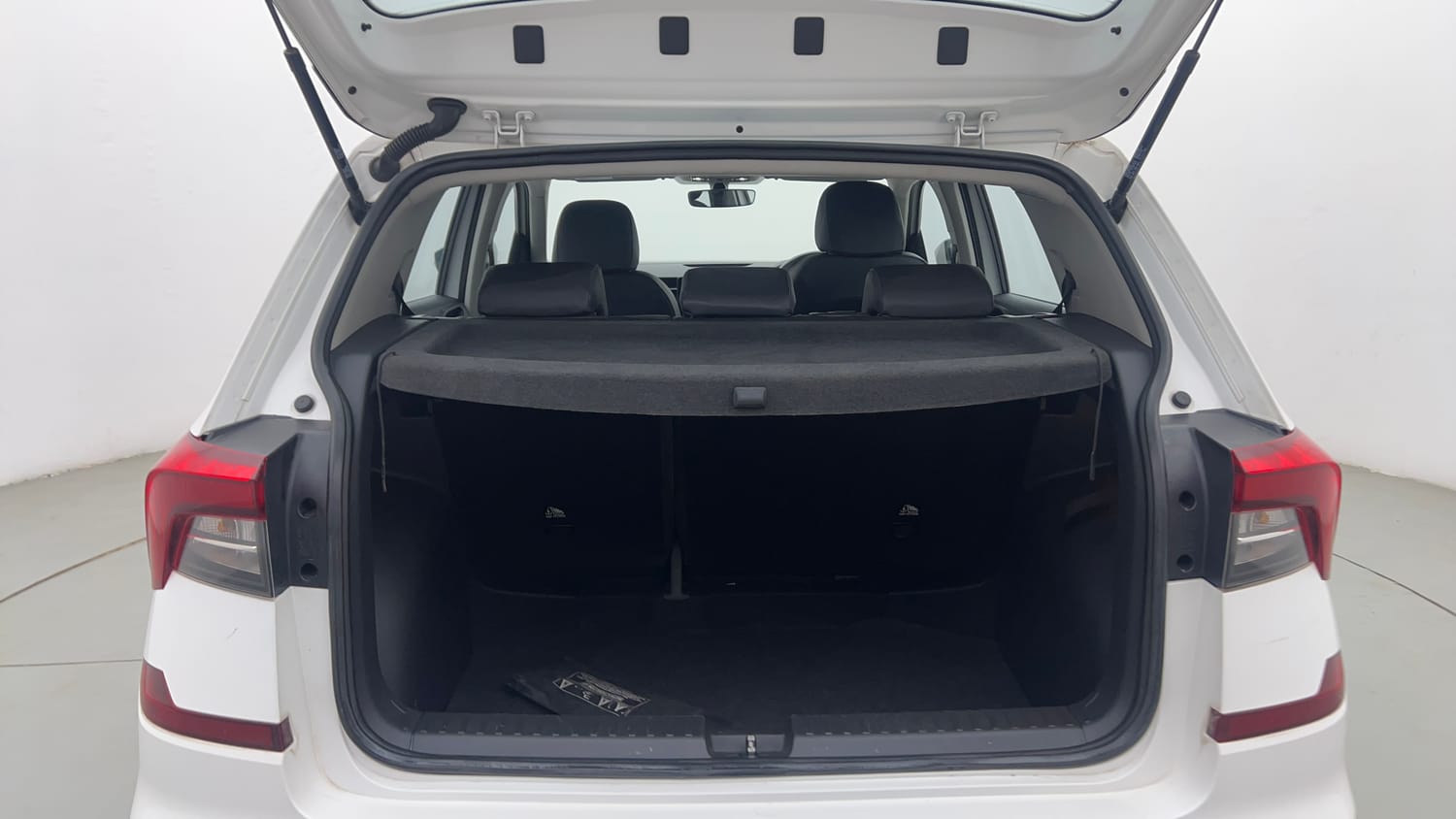 Used 2022 Skoda Kushaq Style 1.0L TSI AT Petrol Automatic interior DICKY INSIDE VIEW