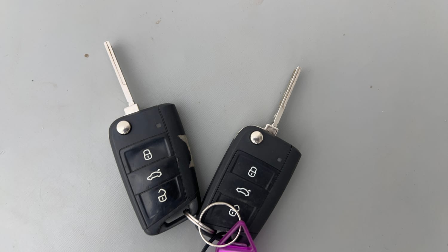 Used 2022 Skoda Kushaq Style 1.0L TSI AT Petrol Automatic extra CAR KEY VIEW