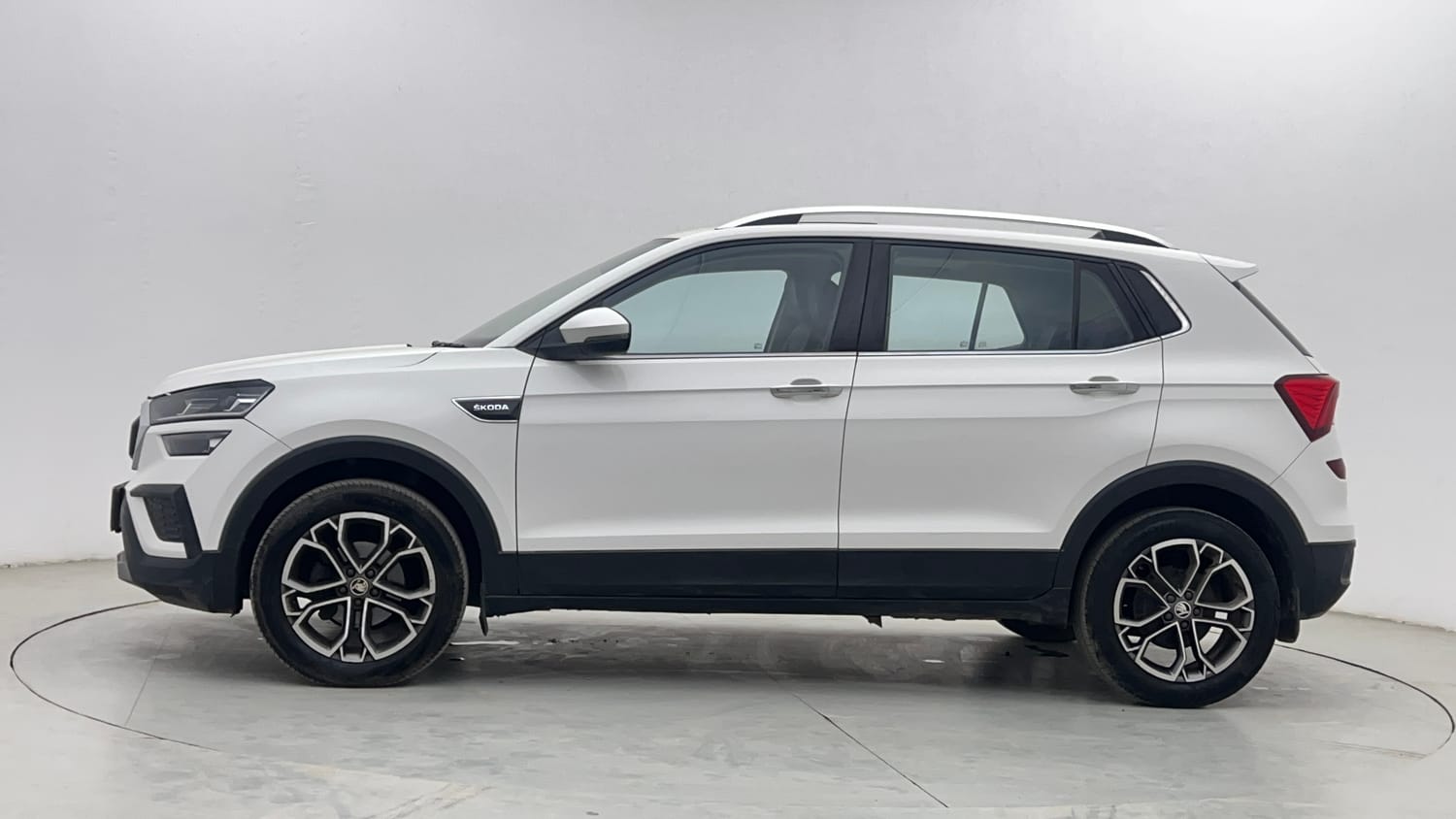 Used 2022 Skoda Kushaq Style 1.0L TSI AT Petrol Automatic exterior LEFT SIDE VIEW