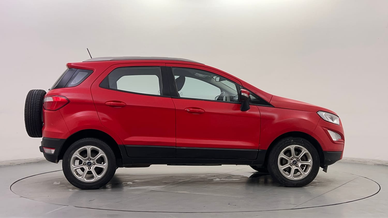 2018 Ford EcoSport Titanium + 1.5L Ti-VCT AT-5