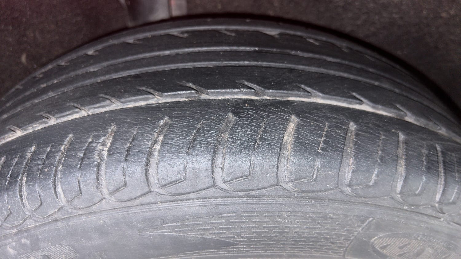 2018 Ford EcoSport Titanium + 1.5L Ti-VCT AT-37