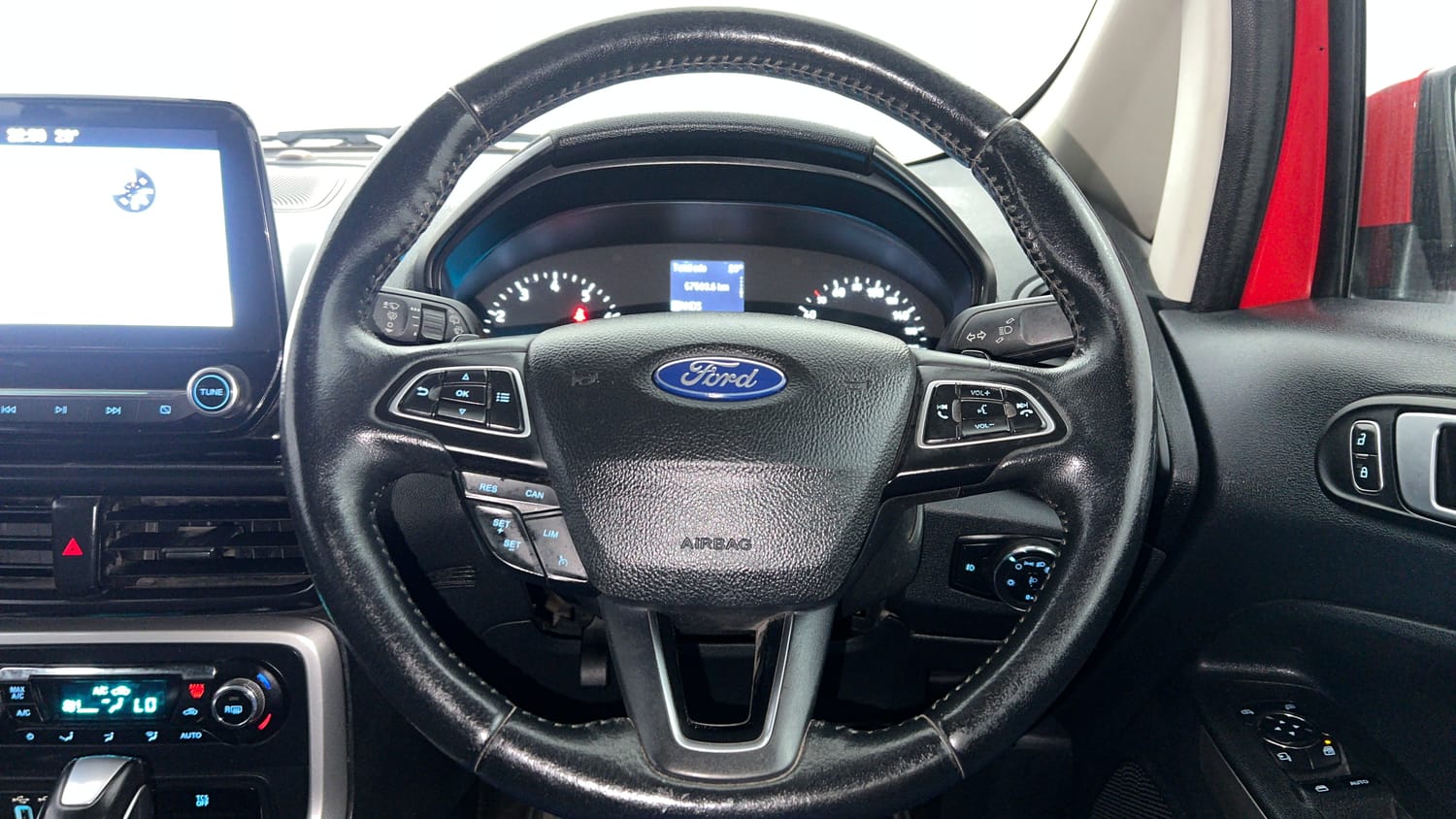 2018 Ford EcoSport Titanium + 1.5L Ti-VCT AT-14