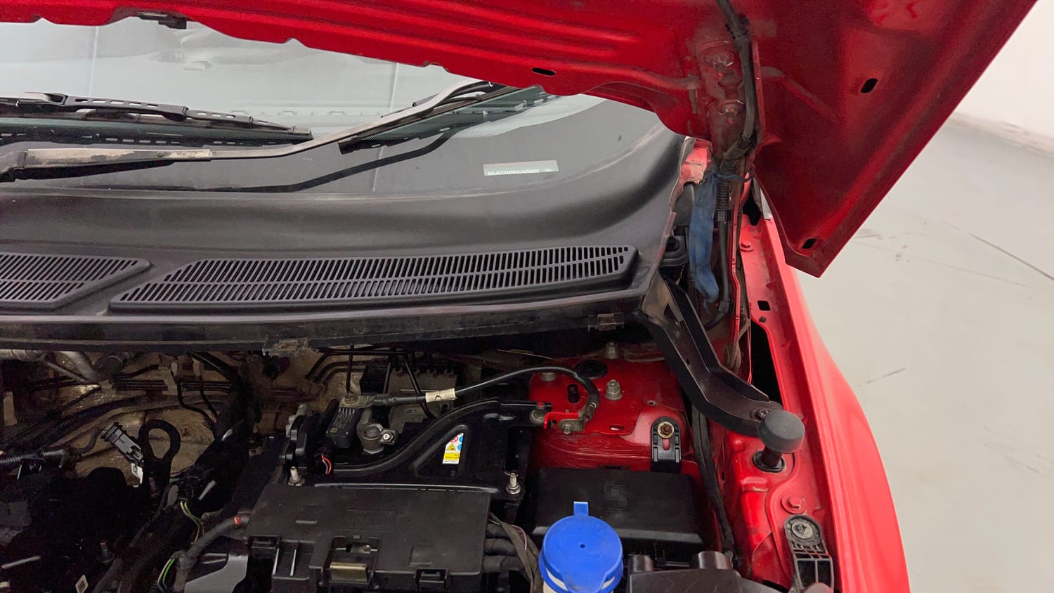 2018 Ford EcoSport Titanium + 1.5L Ti-VCT AT-30