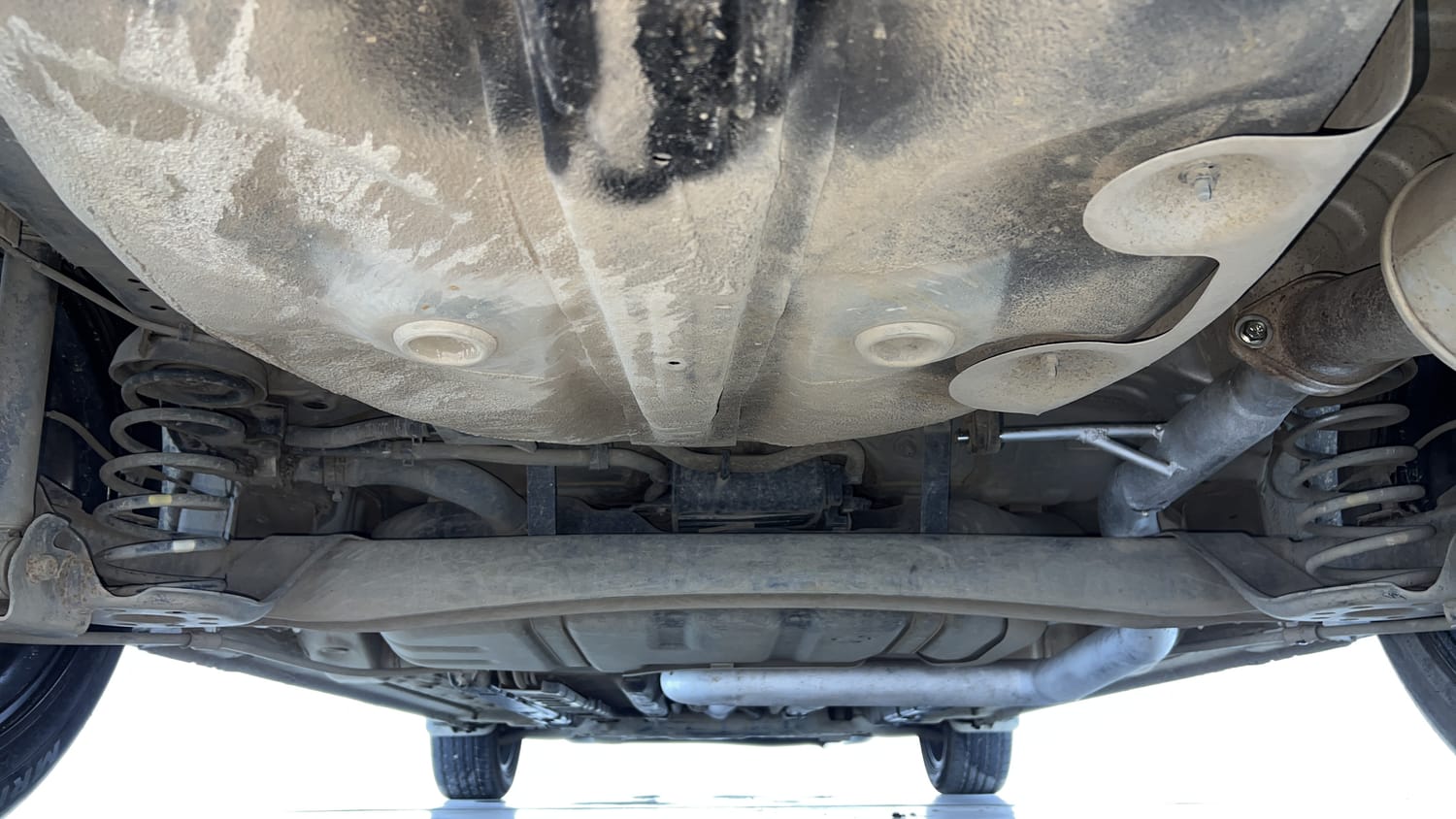 Used 2021 Hyundai Verna SX (O) 1.0 Turbo DCT Petrol Automatic extra REAR UNDERBODY VIEW (TAKEN FROM REAR)