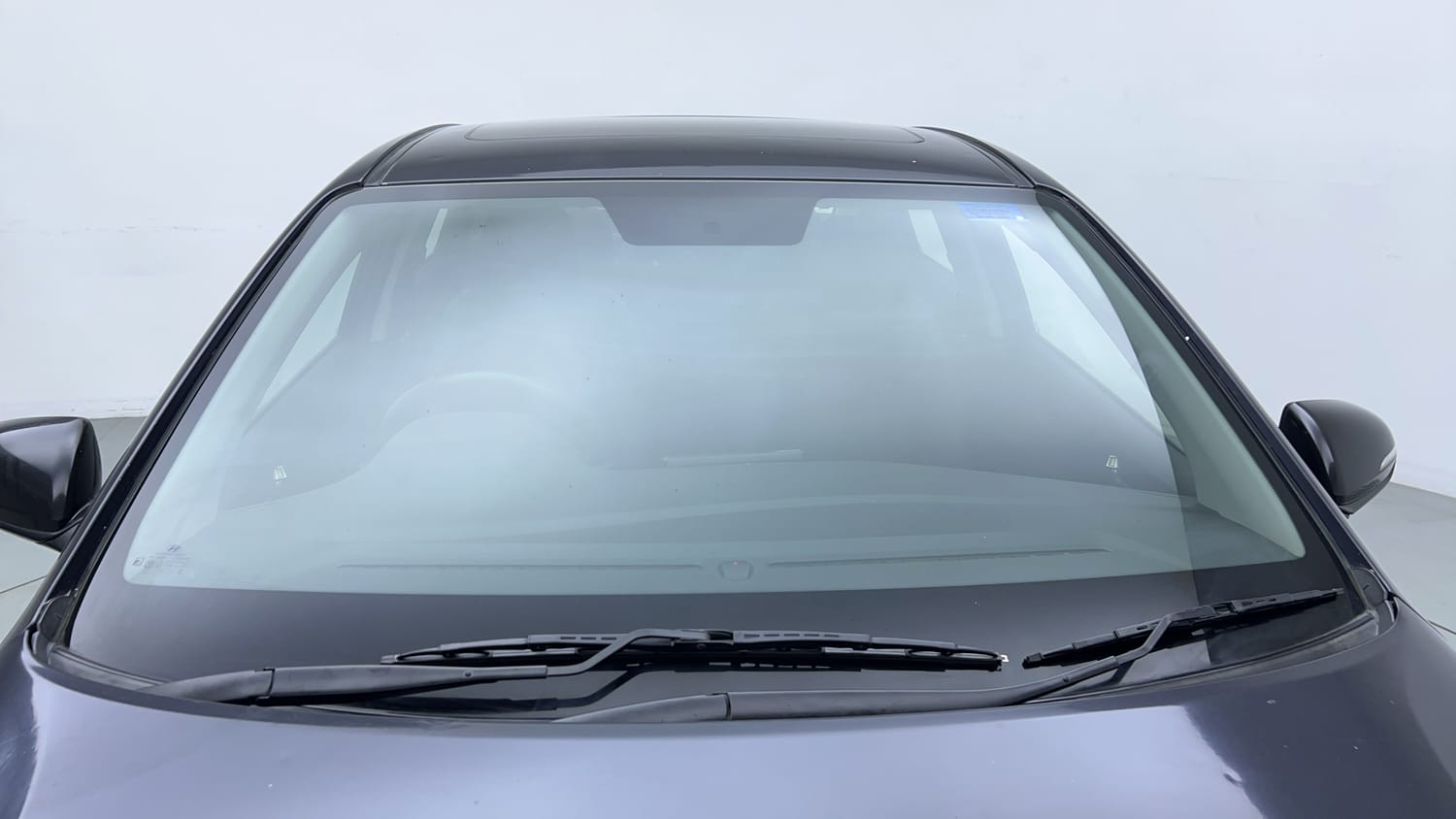 Used 2021 Hyundai Verna SX (O) 1.0 Turbo DCT Petrol Automatic exterior FRONT WINDSHIELD VIEW