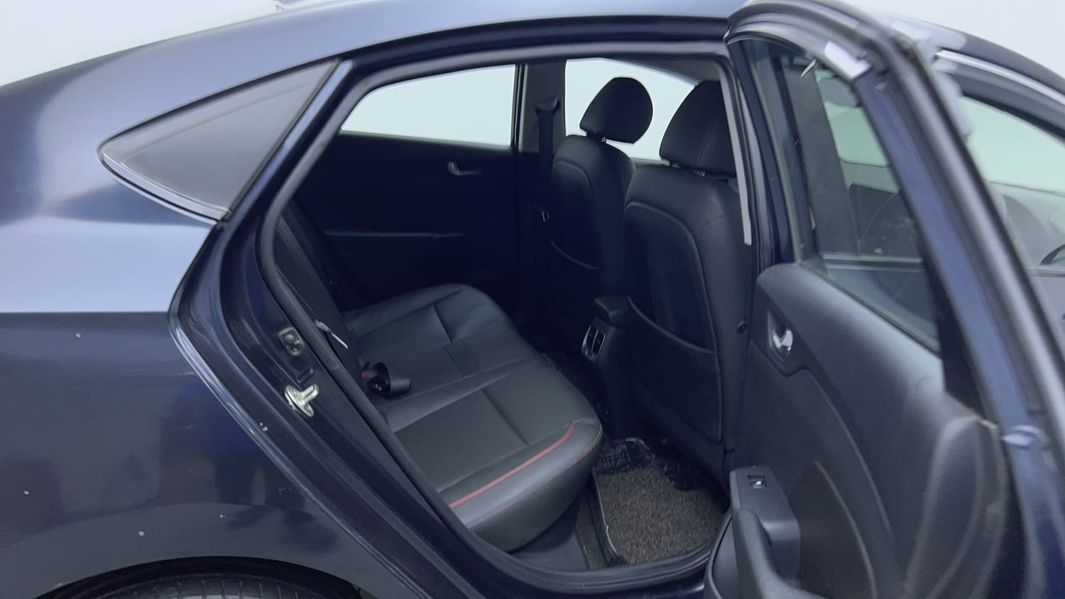 Used 2021 Hyundai Verna SX (O) 1.0 Turbo DCT Petrol Automatic interior RIGHT SIDE REAR DOOR CABIN VIEW
