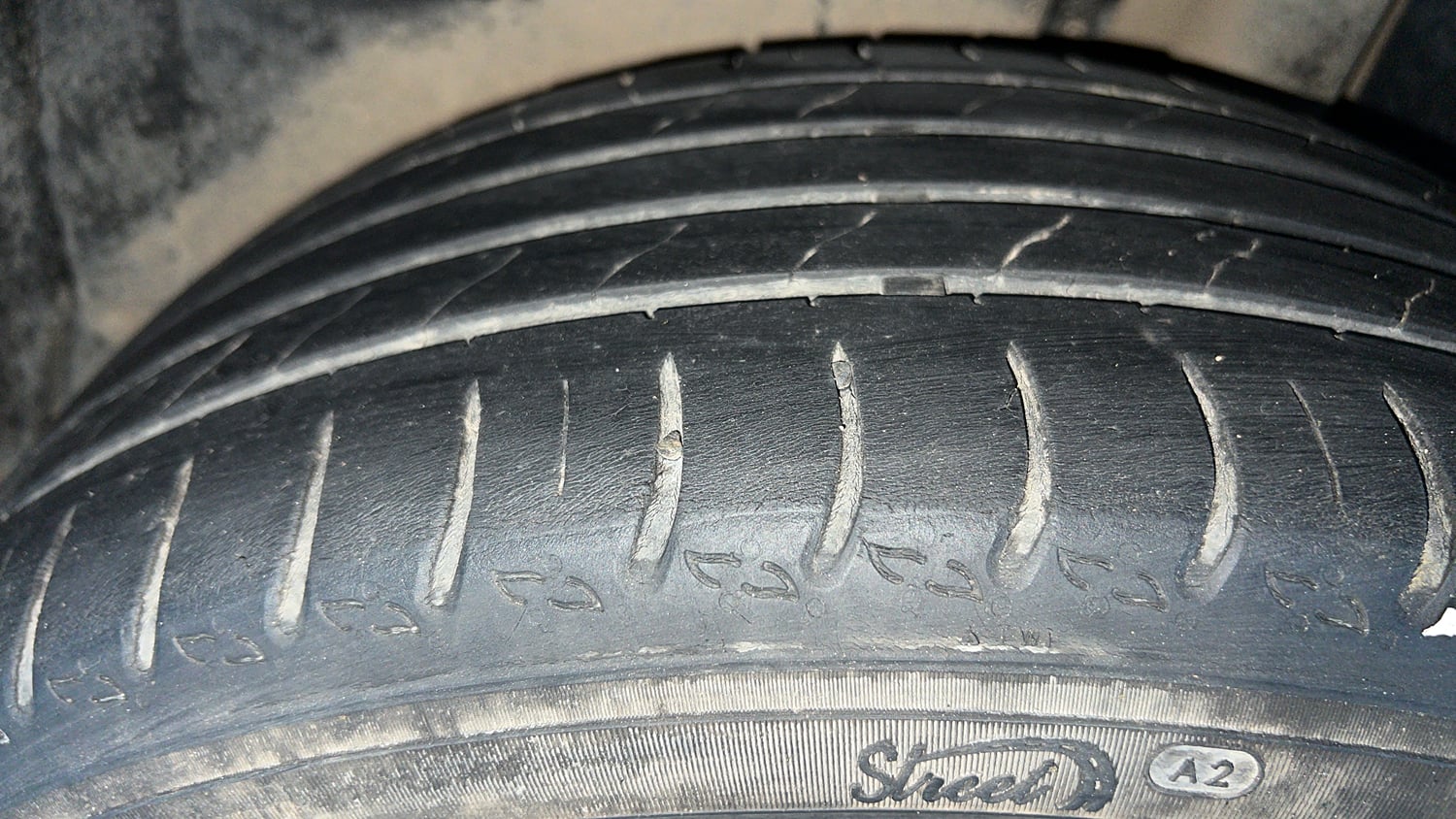 Used 2022 Skoda Kushaq Style 1.5L TSI MT Petrol Manual tyres LEFT REAR TYRE TREAD VIEW