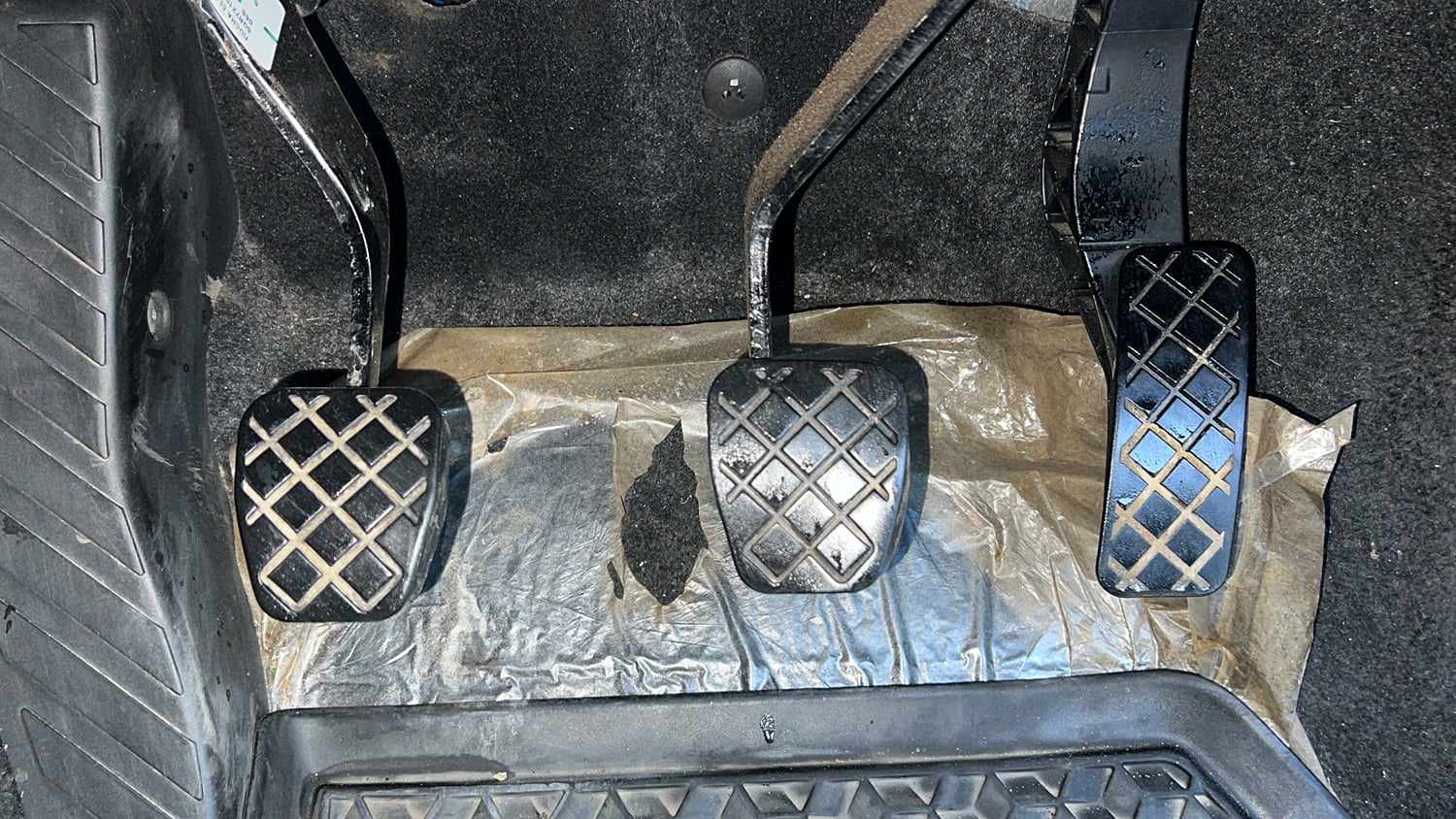 Used 2022 Skoda Kushaq Style 1.5L TSI MT Petrol Manual interior PEDALS VIEW