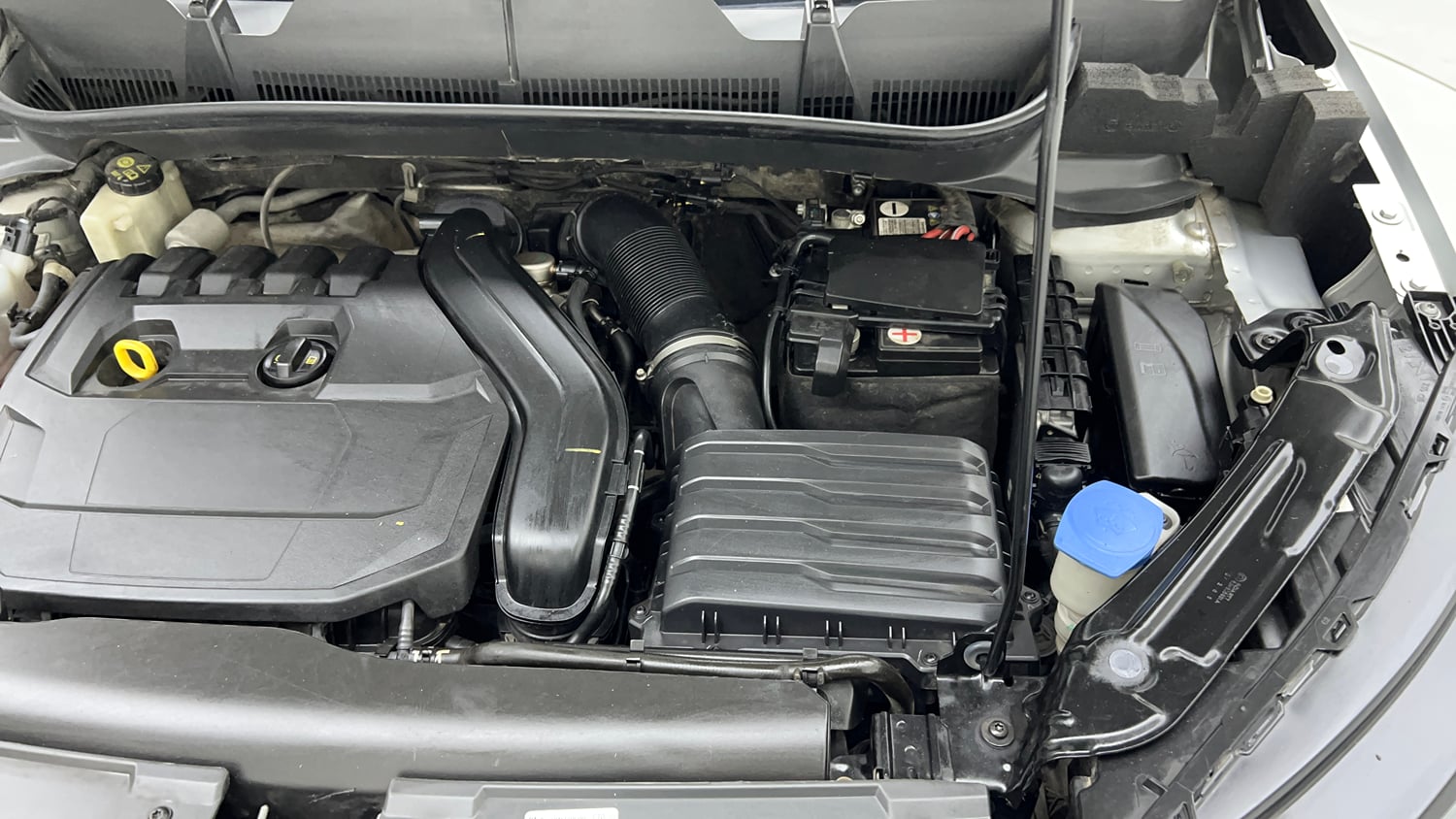 Used 2022 Skoda Kushaq Style 1.5L TSI MT Petrol Manual engine ENGINE LEFT SIDE VIEW