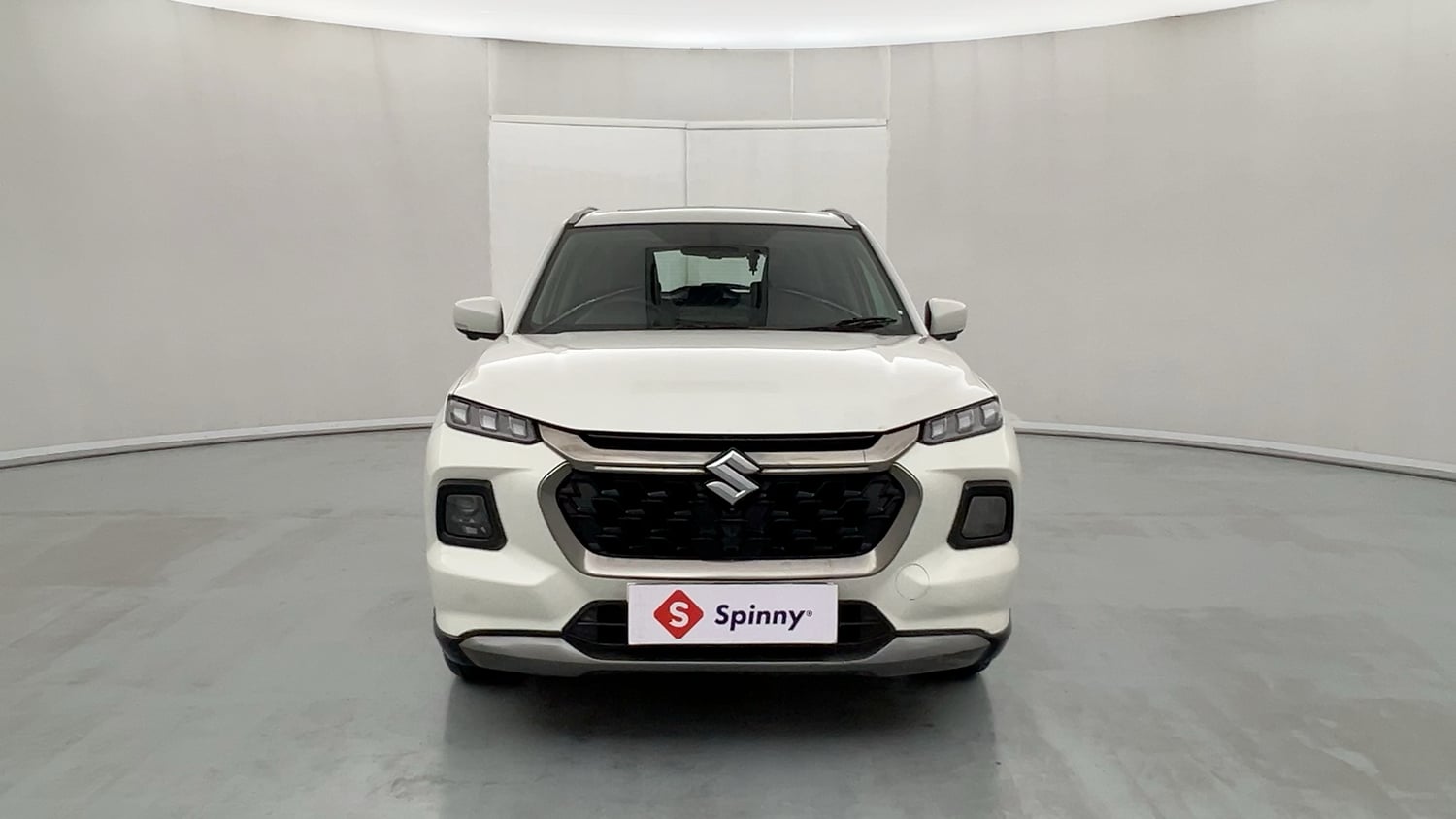 Used 2023 Maruti Suzuki Grand Vitara Alpha Plus Intelligent Hybrid eCVT Hybrid Automatic exterior FRONT VIEW