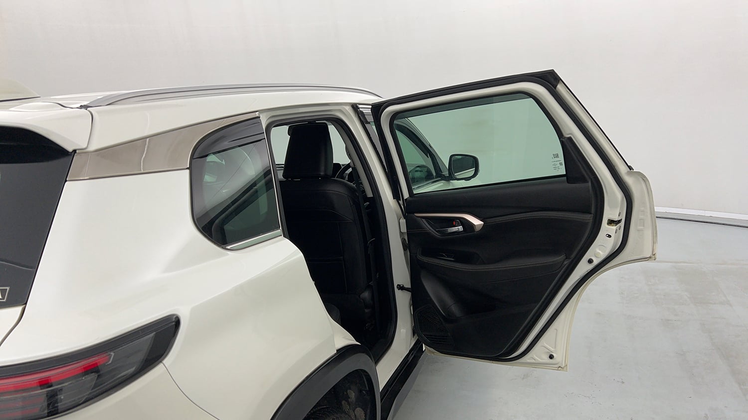 Used 2023 Maruti Suzuki Grand Vitara Alpha Plus Intelligent Hybrid eCVT Hybrid Automatic interior RIGHT REAR DOOR OPEN VIEW