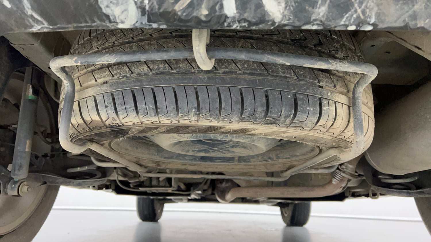 Used 2023 Maruti Suzuki Grand Vitara Alpha Plus Intelligent Hybrid eCVT Hybrid Automatic tyres SPARE TYRE VIEW