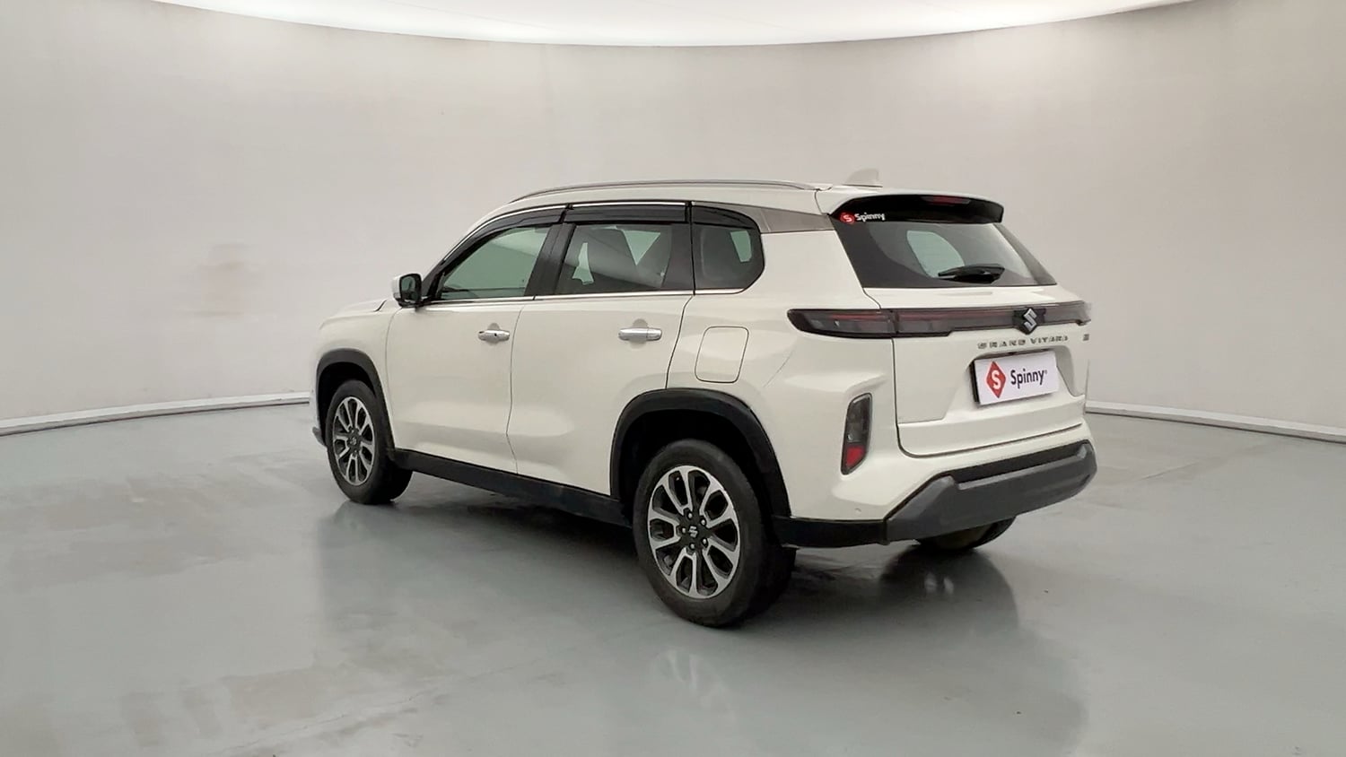 Used 2023 Maruti Suzuki Grand Vitara Alpha Plus Intelligent Hybrid eCVT Hybrid Automatic exterior LEFT REAR CORNER VIEW