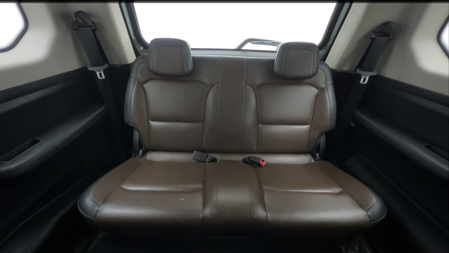 2022 Mahindra Scorpio N Z8 L Diesel AT 2WD 6 STR-24
