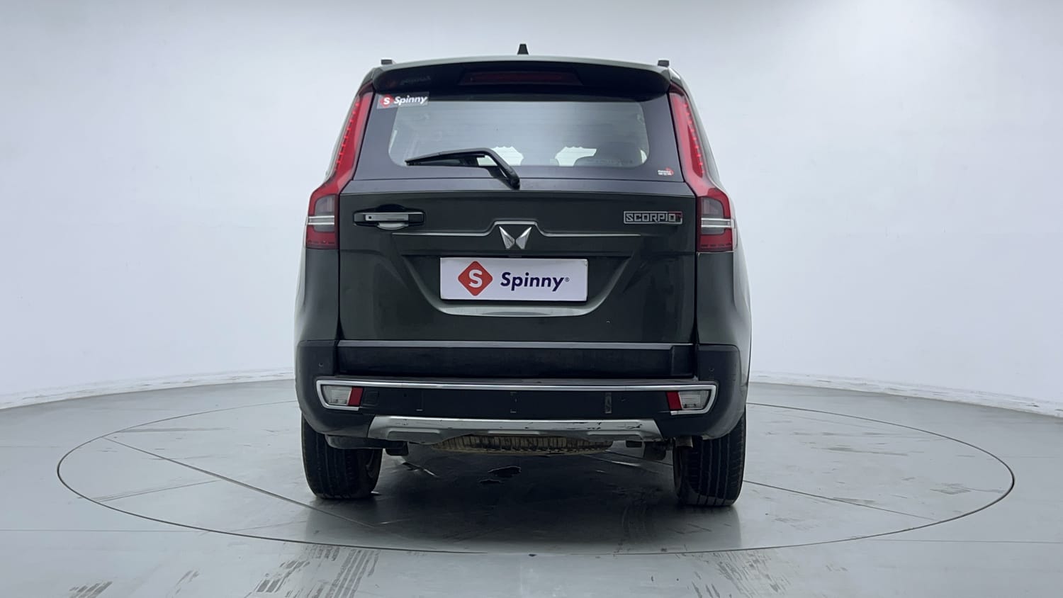 2022 Mahindra Scorpio N Z8 L Diesel AT 2WD 6 STR-3
