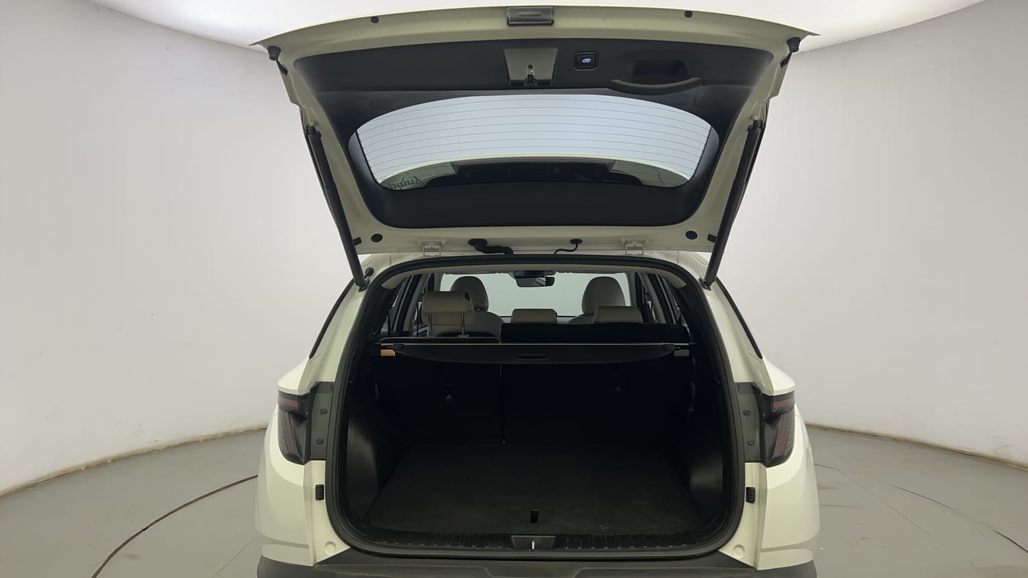Used 2023 Hyundai Tucson Signature 2.0 AT Petrol Petrol Automatic interior DICKY INSIDE VIEW