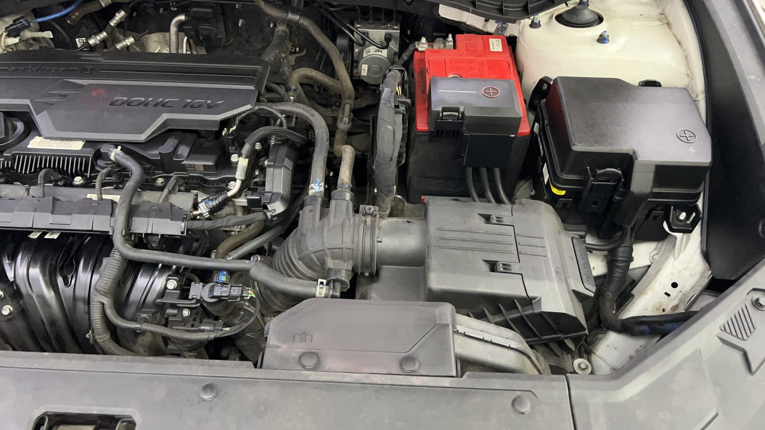 Used 2023 Hyundai Tucson Signature 2.0 AT Petrol Petrol Automatic engine ENGINE LEFT SIDE VIEW