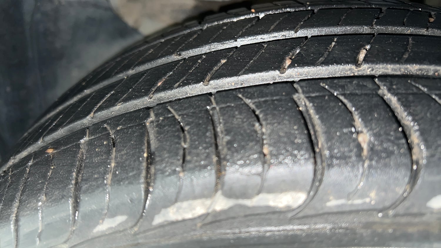 Used 2023 Kia Seltos HTK Plus 1.5 Turbo Petrol iMT Petrol Manual tyres LEFT FRONT TYRE TREAD VIEW