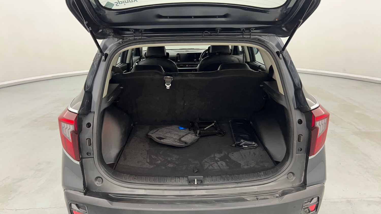 Used 2023 Kia Seltos HTK Plus 1.5 Turbo Petrol iMT Petrol Manual interior DICKY INSIDE VIEW