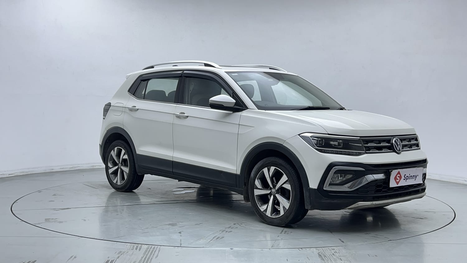 2021 Volkswagen Taigun Topline 1.0 TSI AT-6