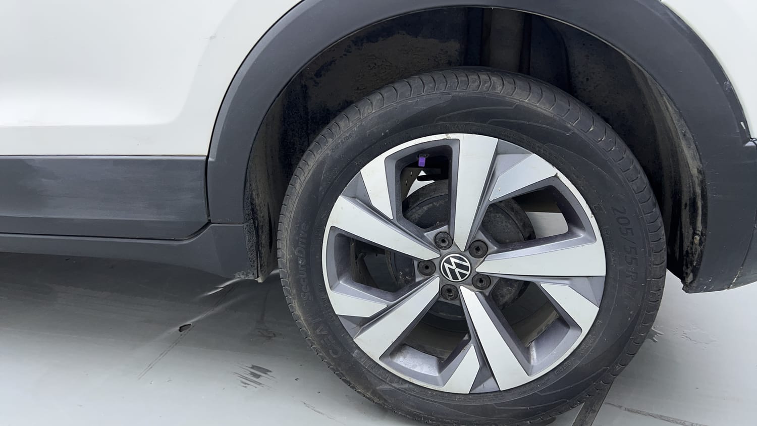 2021 Volkswagen Taigun Topline 1.0 TSI AT-35