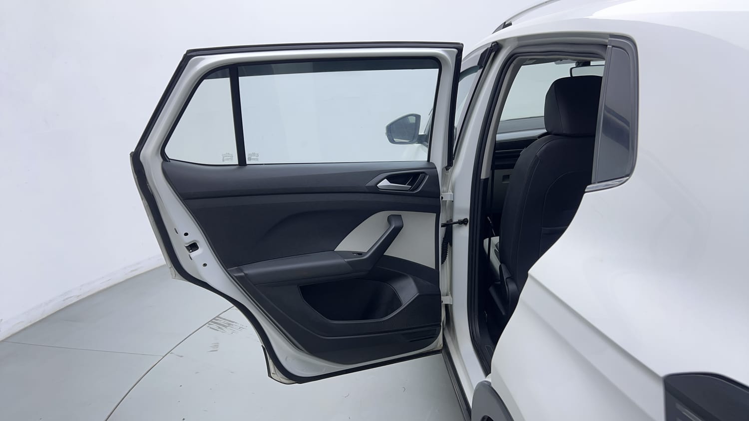 2021 Volkswagen Taigun Topline 1.0 TSI AT-22