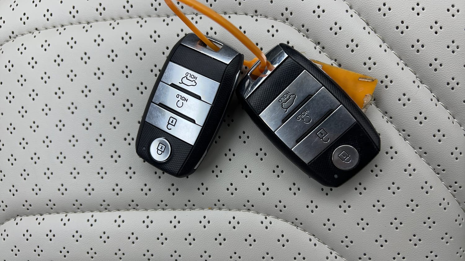Used 2023 Kia Carens Prestige Plus 1.5 Diesel MT 7 STR Diesel Manual extra CAR KEY VIEW